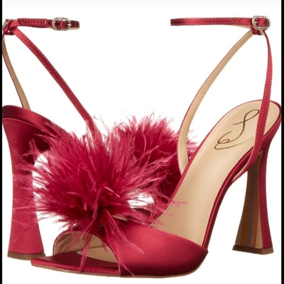 Elegant Red Feathered Women's Heels - Picture 1 of 5